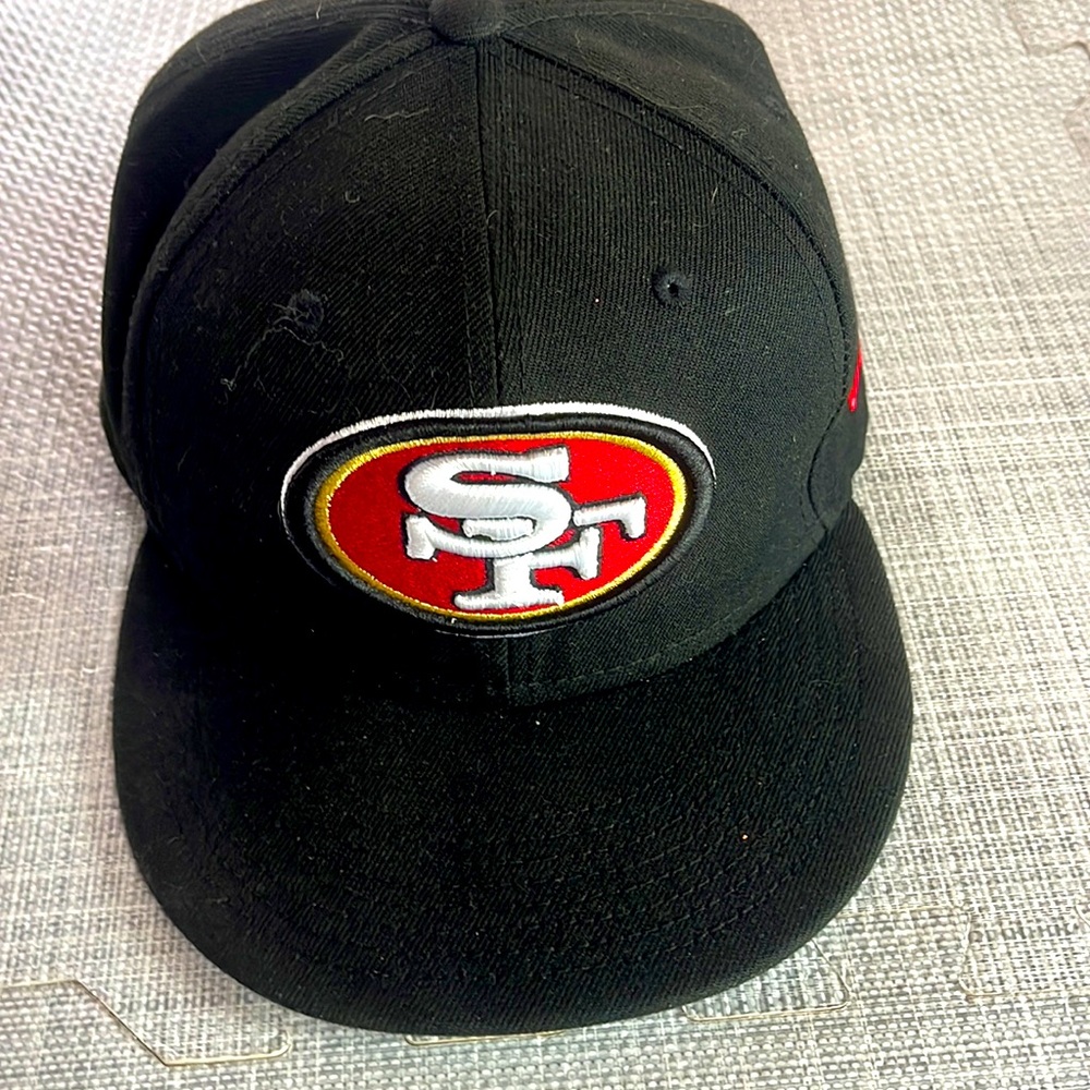 The San Francisco 49ers Basic Black 59FIFTY Fitted baseball cap osfa